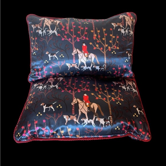 Dark Navy and Maroon Fox Hunting Horse Print Pillows with Maroon Cording - Picture 4 of 11